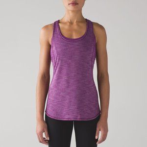 Lululemon "On Track" tank top with built-in bra, Size 6